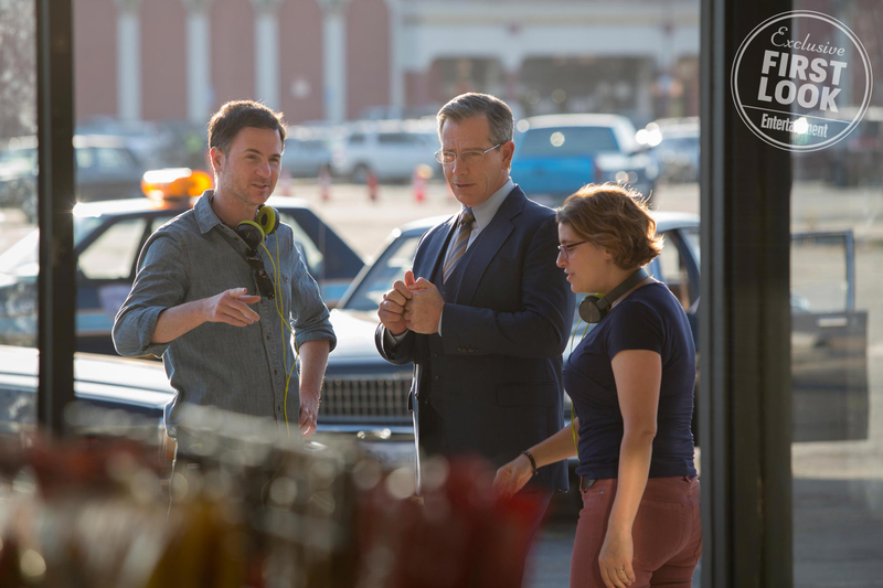Ben Mendelsohn (centro), el alter ego humano de Talos.